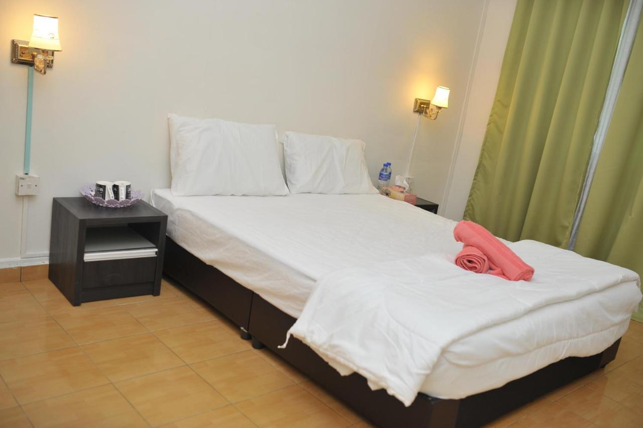 Green Town Hotel & Resort Port Dickson Kültér fotó